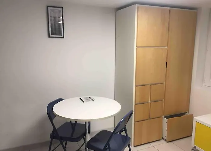 Les Ruisseaux, Avec Terrasse Et Jardin Appartement